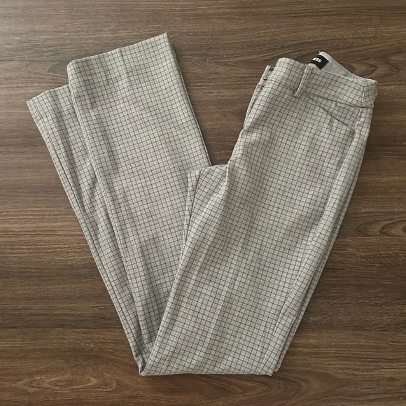 Express publicist barely boot trousers - Picture 1 of 7